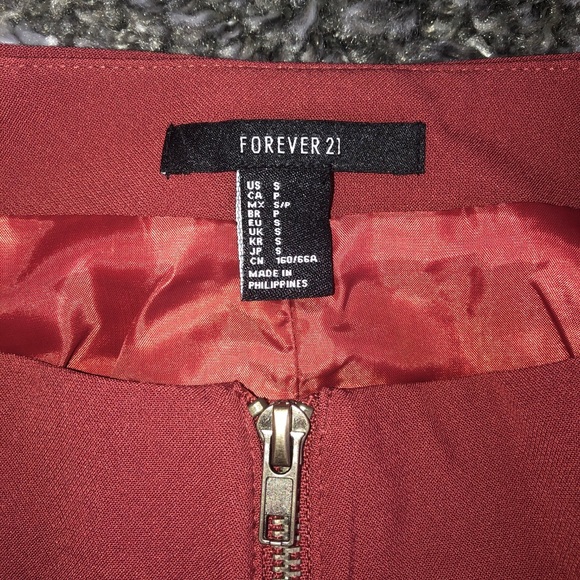 New Forever 21 Zip Front Skirt - Picture 3 of 4